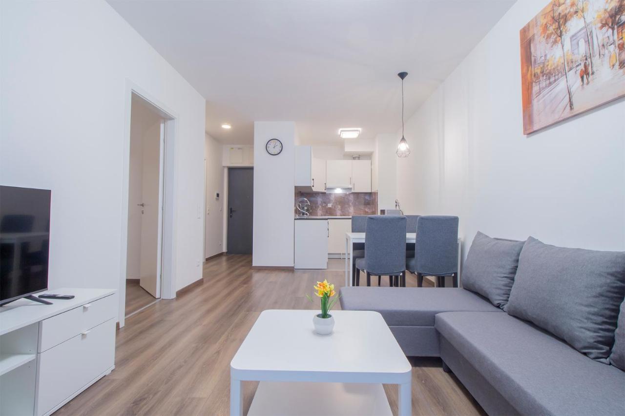 Corvin Modern Suite บูดาเปสต์ ภายนอก รูปภาพ