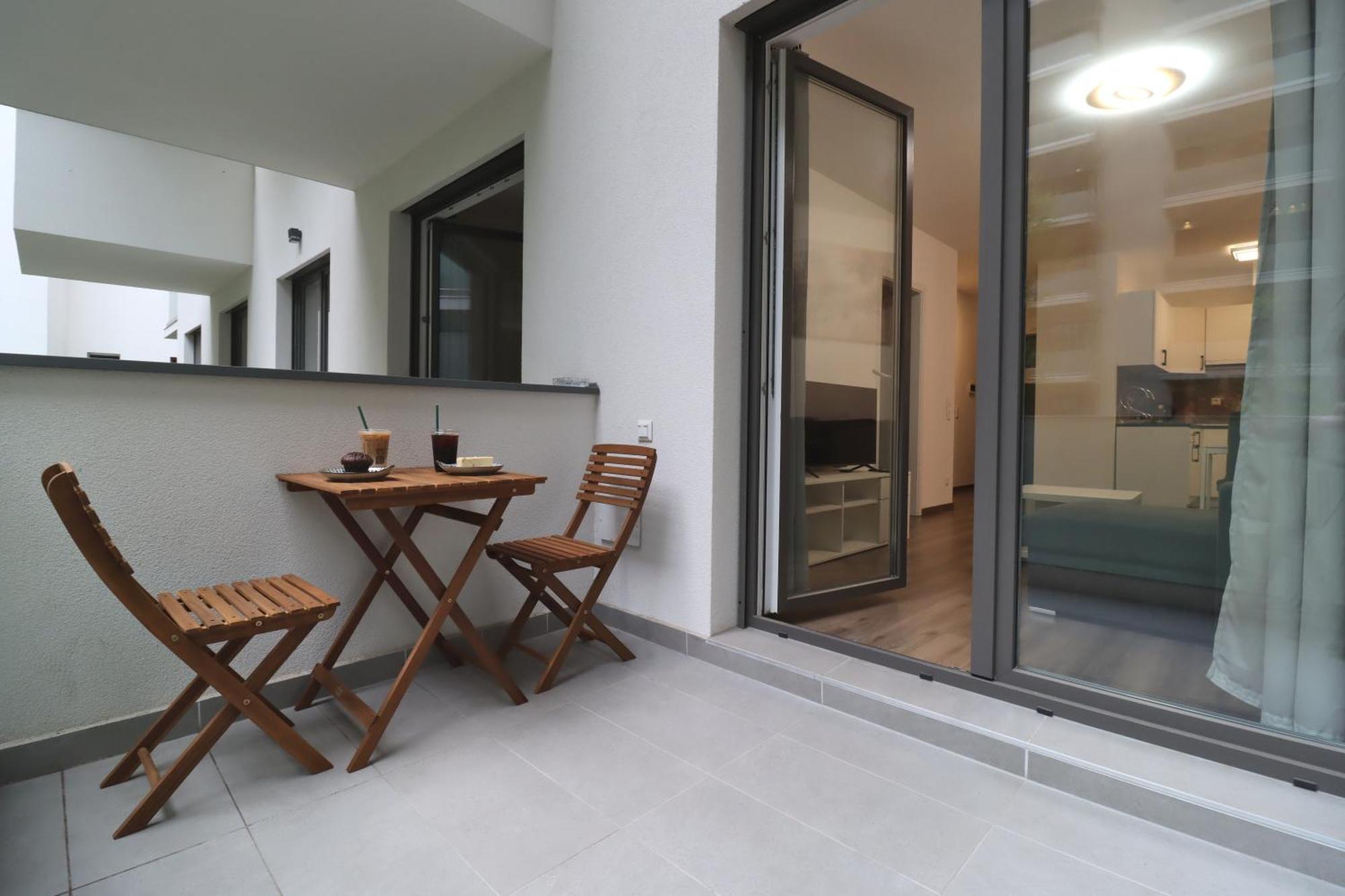 Corvin Modern Suite บูดาเปสต์ ภายนอก รูปภาพ